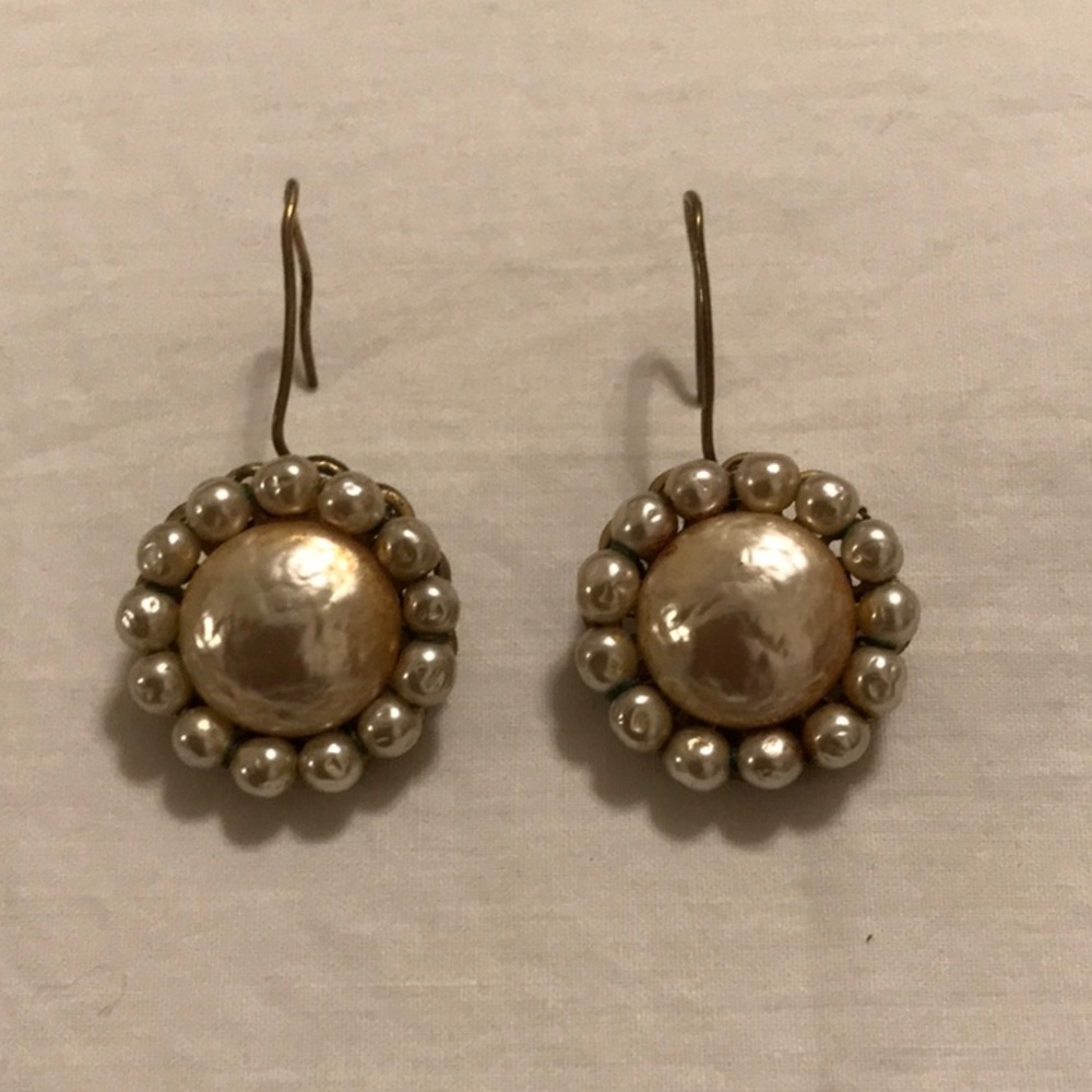PEARL CLUSTER earrings